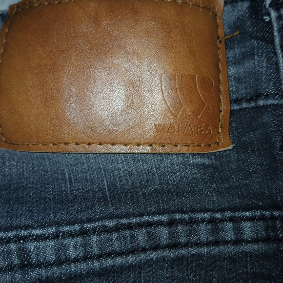 Distressed Black Denim Jeans - Picture 4 of 4